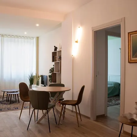 The Window Apartment Domodossola