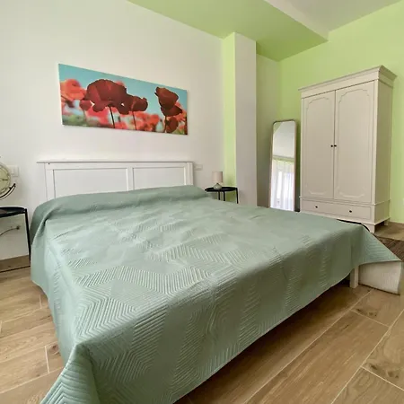 The Window Apartment Domodossola
